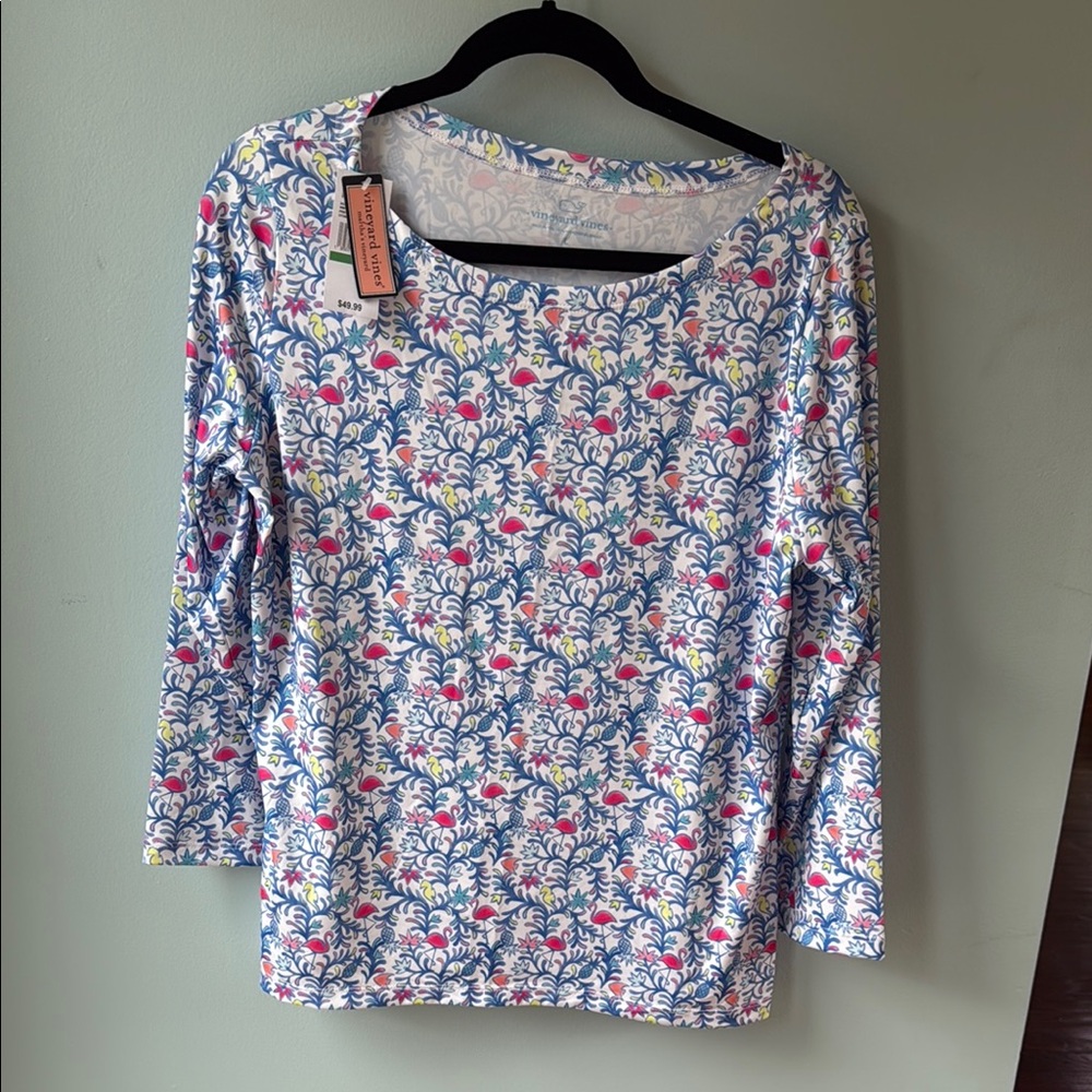Vineyard Vines White and Pink Fitted 3/4 Sleeve Blouse